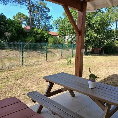 Plain-pied A Holiday home