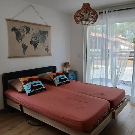 Plain-pied A Ferienhaus *